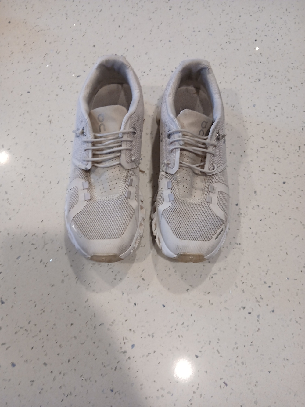Size 7 - ON Cloud 5 Pearl W - 59-98773